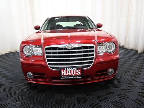 Used 2007 Chrysler 300 SRT8 RWD image 2