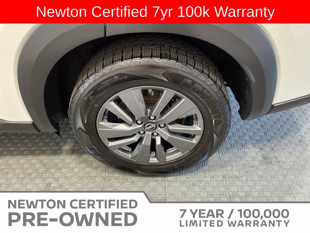 Used 2024 Nissan Pathfinder SV FWD image 43