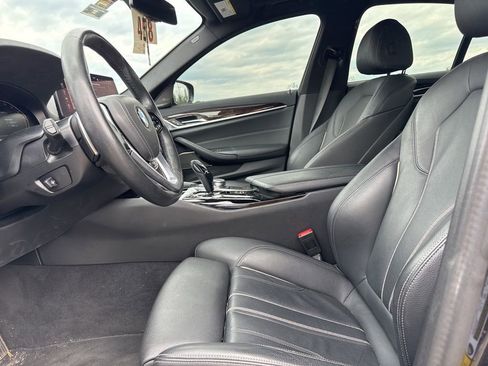 Used 2023 BMW 540i image 5