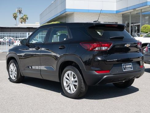 Used 2021 Chevrolet TrailBlazer LS FWD image 6