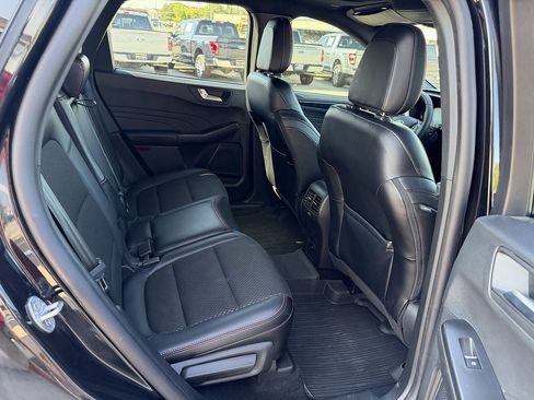 Used 2025 Ford Escape ST-Line w/ Equipment Group 301A FWD image 16