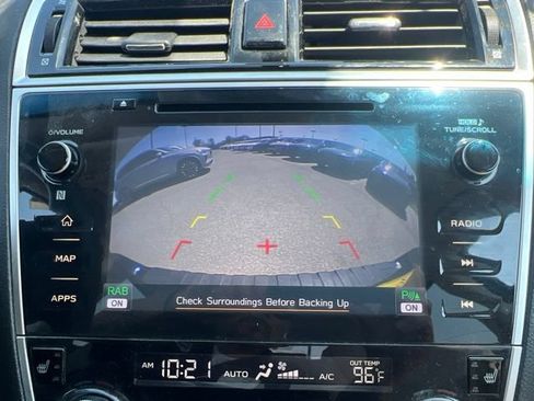 Used 2018 Subaru Outback 2.5i Limited AWD/4WD image 15