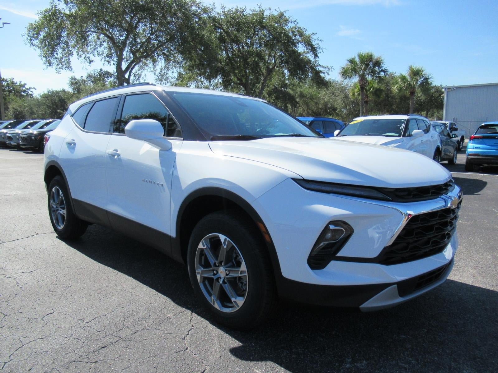 New 2026 Chevrolet Blazer LT w/ Convenience Package FWD image 3