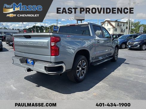 Certified 2024 Chevrolet Silverado 1500 LT AWD/4WD image 7