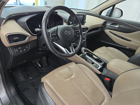Used 2019 Hyundai Santa Fe Limited FWD image 16