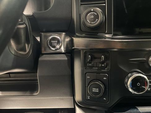 Used 2023 Ford F250 Lariat w/ Lariat Ultimate Package AWD/4WD image 38