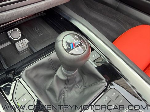 Used 2025 BMW Z4 M40i w/ Edition image 36