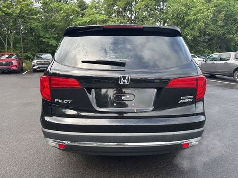 Used 2018 Honda Pilot Touring image 4