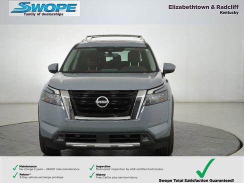 New 2025 Nissan Pathfinder Platinum image 9