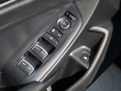 Used 2019 Honda Accord LX image 18