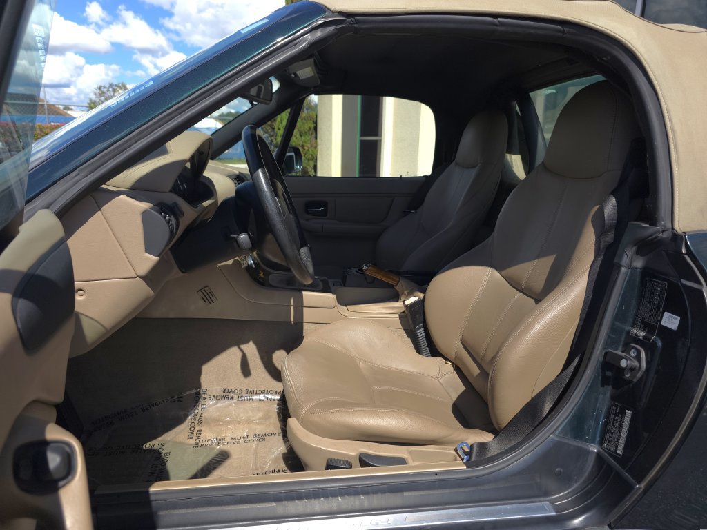 Used 2001 BMW Z3 3.0i RWD image 12