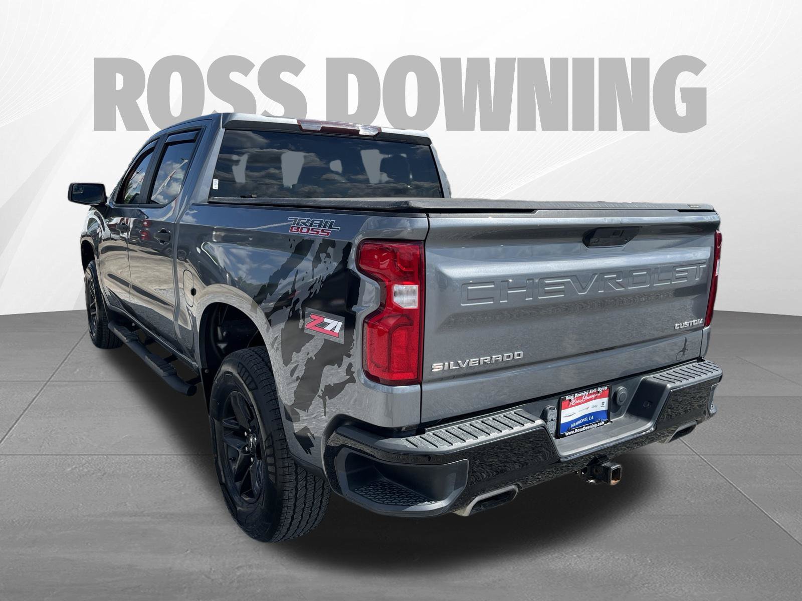Used 2020 Chevrolet Silverado 1500 Custom Trail Boss w/ Custom Convenience Package AWD/4WD image 6