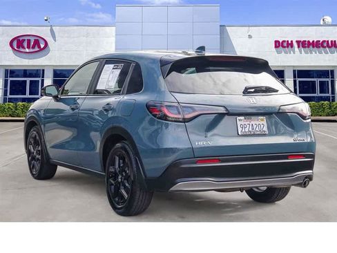 Used 2025 Honda HR-V Sport image 6