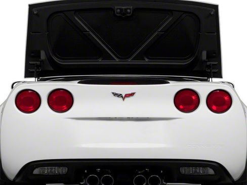 Used 2010 Chevrolet Corvette Grand Sport w/ Preferred Equipment Group RWD image 16