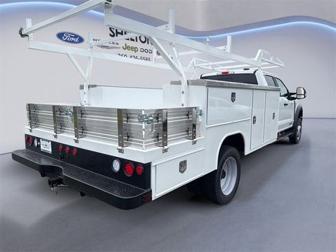 New 2024 Ford F450 XL image 5