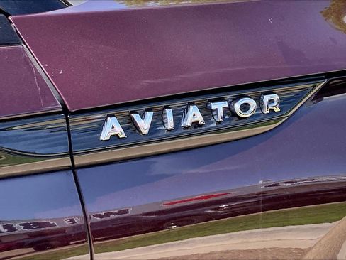 Used 2023 Lincoln Aviator Black Label AWD/4WD image 10