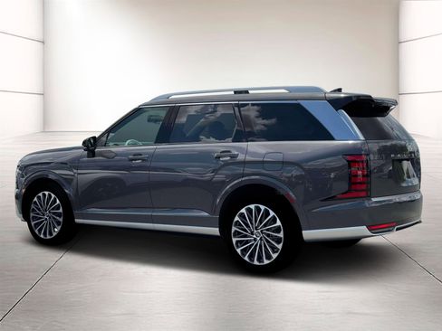 New 2026 Hyundai Palisade Calligraphy FWD image 2