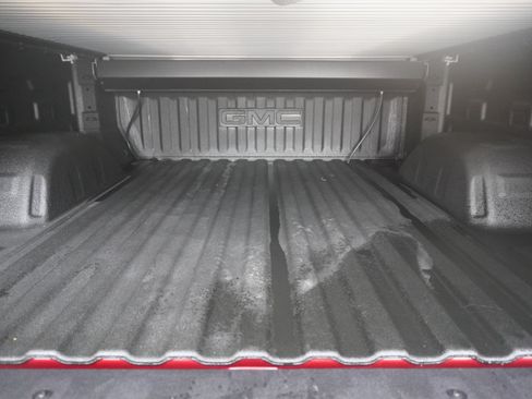 Used 2025 GMC Sierra 1500 AT4 w/ AT4 Premium Package AWD/4WD image 36