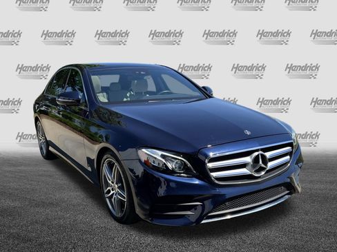 Used 2019 Mercedes-Benz E 300 image 2