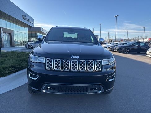 Used 2021 Jeep Grand Cherokee Overland image 2