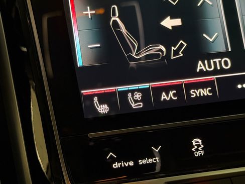 Used 2019 Audi A8 L 3.0T w/ Executive Package image 22