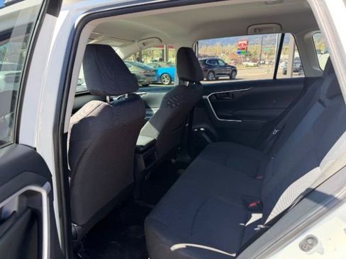 Used 2020 Toyota RAV4 LE w/ All Weather Liner Package image 31