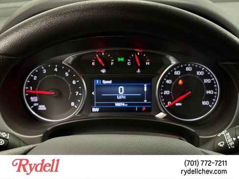 Used 2024 GMC Terrain SLE w/ Driver Convenience Package AWD/4WD image 14