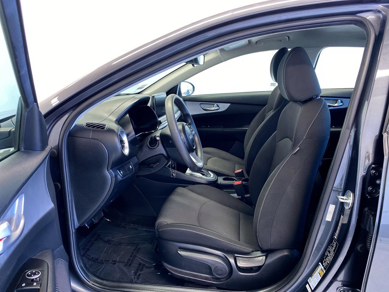 Certified 2023 Kia Forte LX FWD image 16