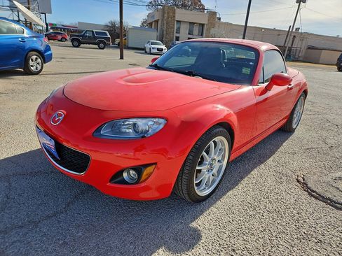 Used 2012 MAZDA MX-5 Miata Grand Touring image 4