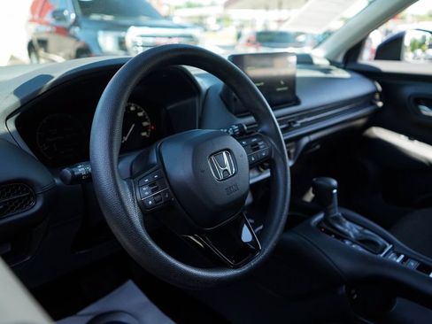 Used 2026 Honda HR-V LX image 5