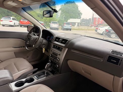 Used 2012 Ford Fusion SEL FWD image 15