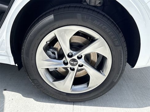 New 2026 Genesis GV70 2.5T image 24