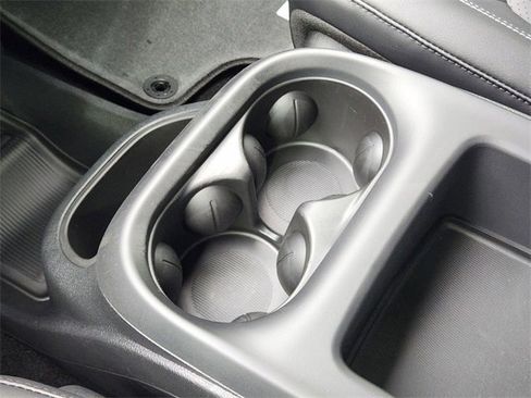 New 2025 Chrysler Pacifica Select image 15