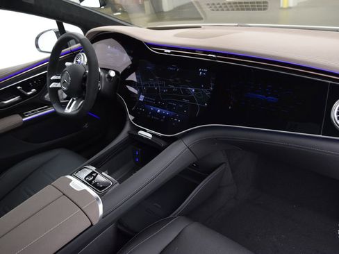 New 2025 Mercedes-Benz EQS AMG 4MATIC image 15