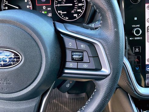 Used 2022 Subaru Outback Limited image 23