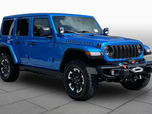 Used 2024 Jeep Wrangler Unlimited Rubicon 4xe AWD/4WD image 3
