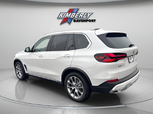 Used 2026 BMW X5 xDrive40i AWD/4WD image 3