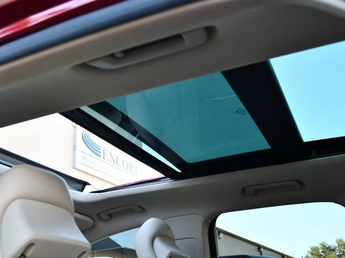 Used 2017 Lincoln MKC Select w/ Select Plus Package image 56