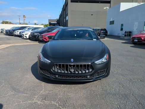 Used 2019 Maserati Ghibli RWD image 2