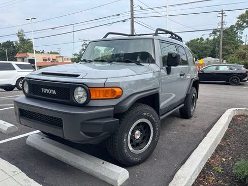 Used 2013 Toyota FJ Cruiser 4WD w/ Trail Teams Special Edition image 1
