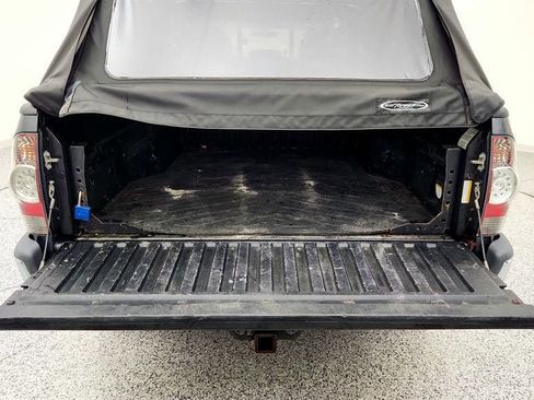 Used 2015 Toyota Tacoma 4x4 Double Cab image 21