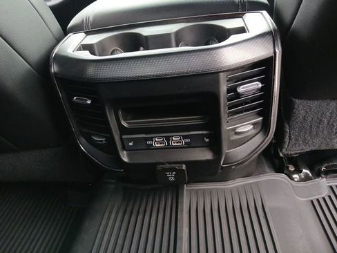 Used 2026 RAM 2500 4x4 Crew Cab image 21