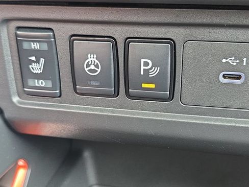 Certified 2025 Nissan Frontier PRO-4X w/ Pro Premium Package AWD/4WD image 35