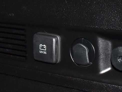 Used 2024 Jeep Wagoneer Series II image 37