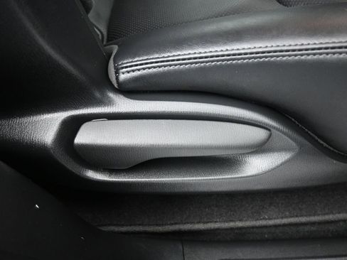 Used 2023 MAZDA CX-9 Touring image 43