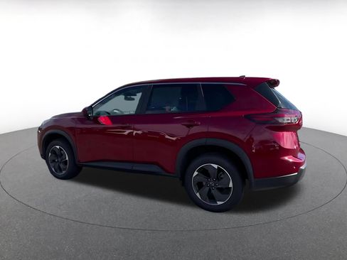 Used 2025 Nissan Rogue SV AWD/4WD image 7