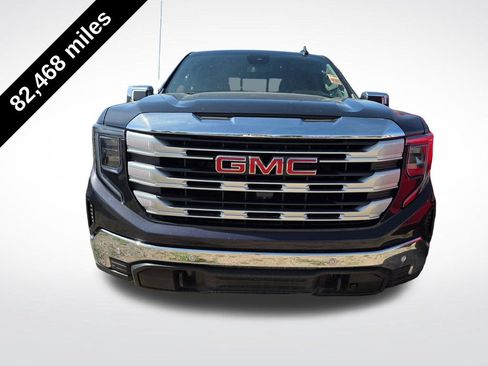 Used 2024 GMC Sierra 1500 SLE w/ Preferred Package AWD/4WD image 2