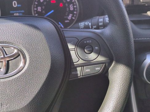 Certified 2022 Toyota RAV4 XLE image 24