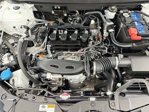 Used 2025 Honda Accord LX image 15