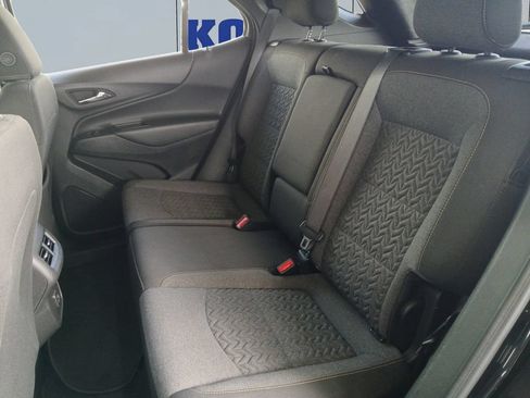 Used 2024 Chevrolet Equinox LT FWD image 16
